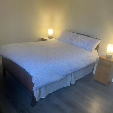 Kickham Street Hostel *